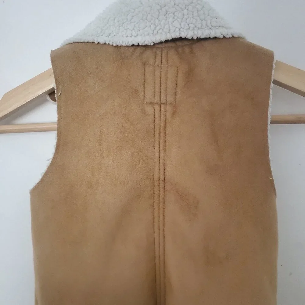 Old Navy Bomber Style Vest Infants Size 18-24 Months